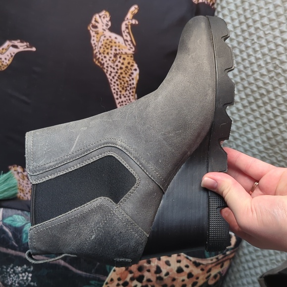 SOREL Joan Uptown Leather Chelsea Boots - Picture 8 of 13